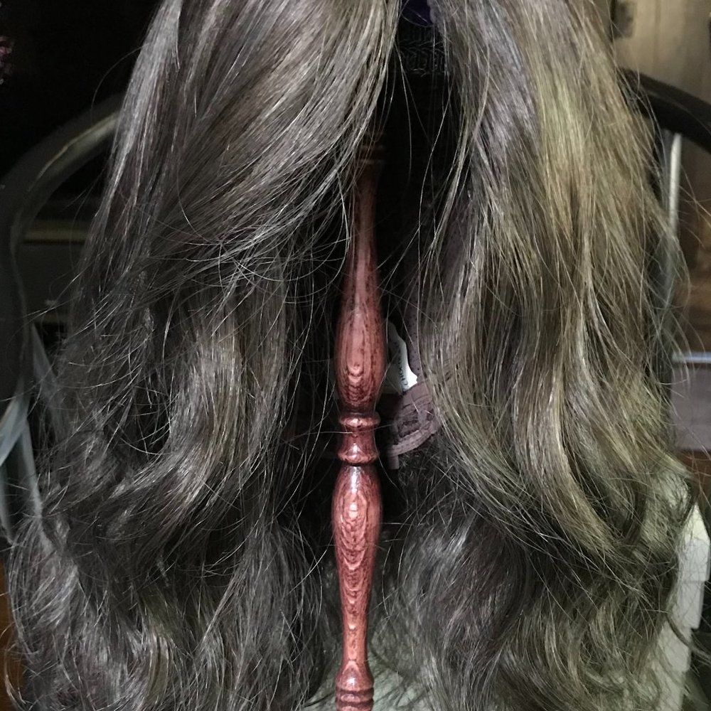 WIG Avalon*Estetica EUC Gorgeous*Chocolate Smoke*